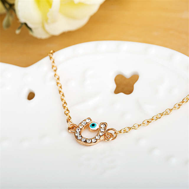 Ikasiya Curved Evil Eye Bracelet