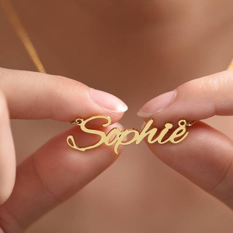 Personalized Gold Name Necklace