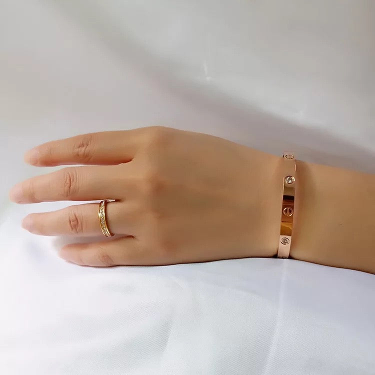 Rose Gold Love bracelet 18k Diamante Kada Bangle