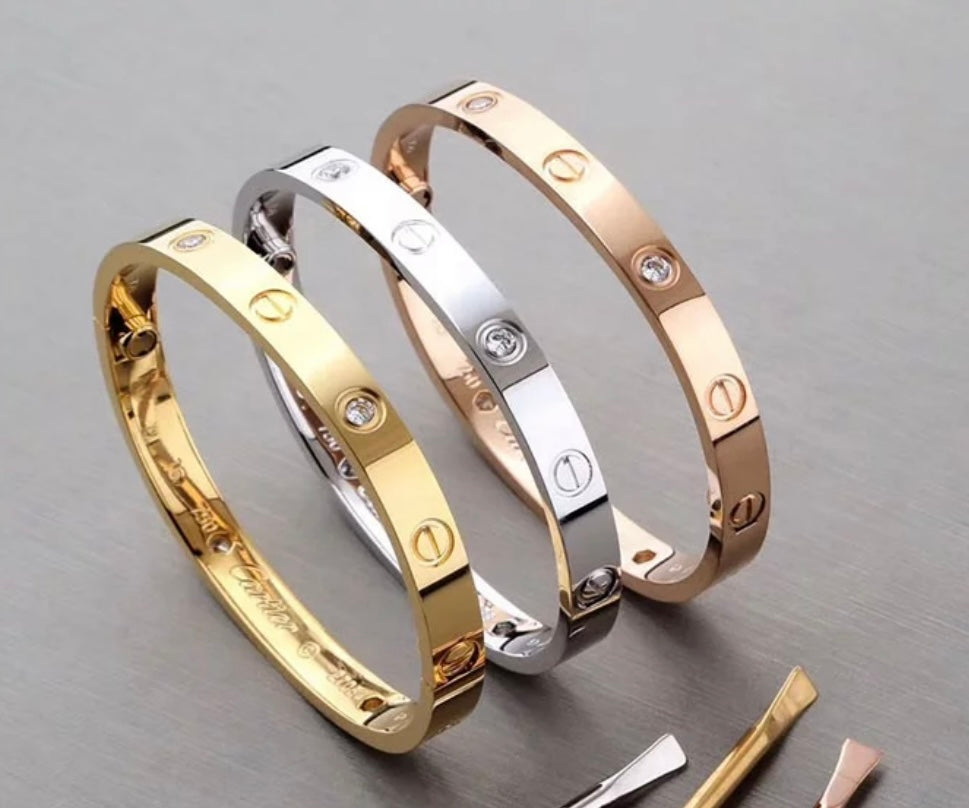 Rose Gold Love bracelet 18k Diamante Kada Bangle