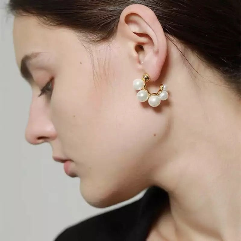 Ikasiya Baroque Pearl 18k Gold Plated Hoop Earrings