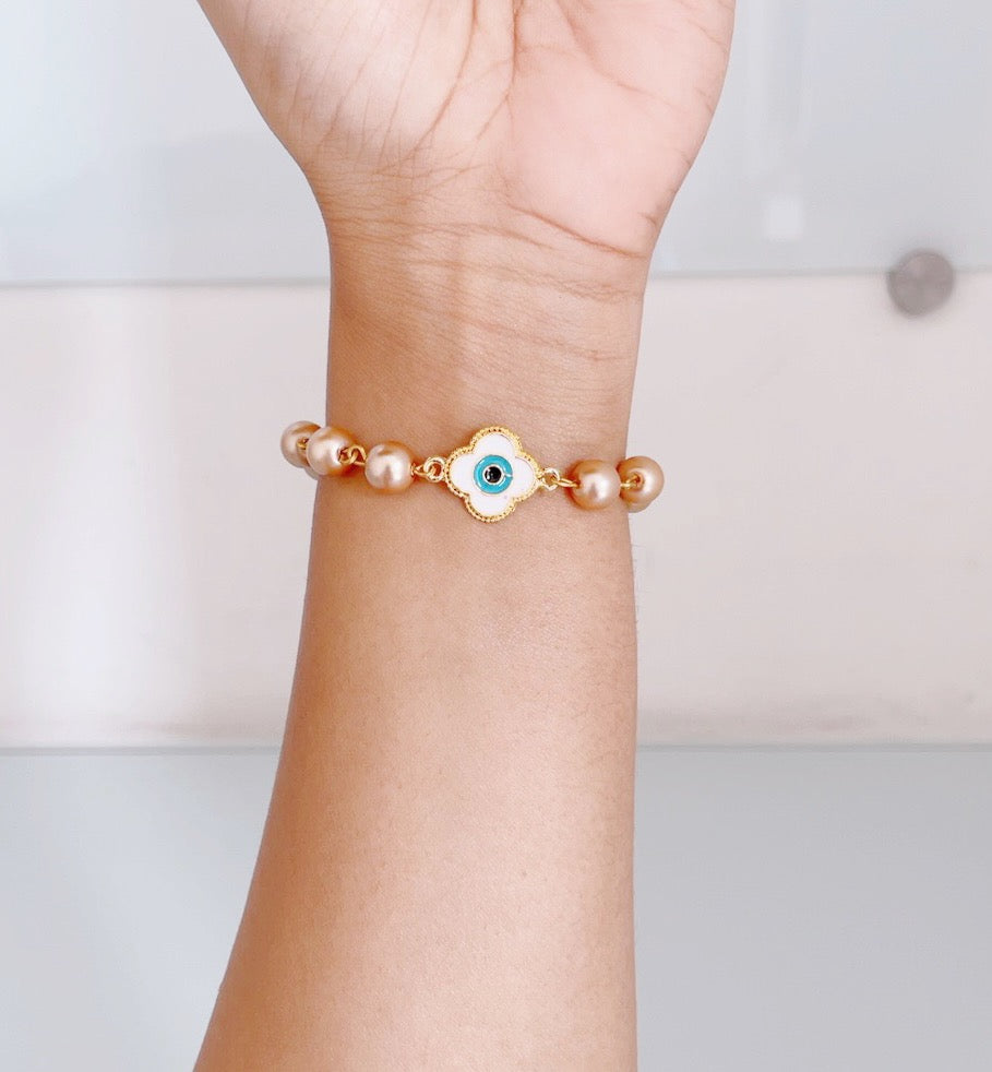 Clover Evil Eye Bracelet with Rose Gold Pearls